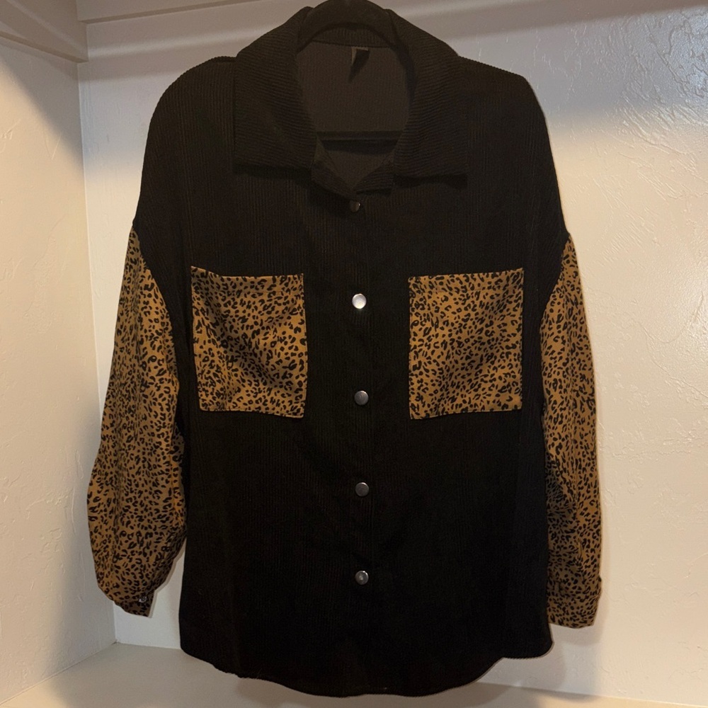SHEIN Black and Leopard Print Jacket